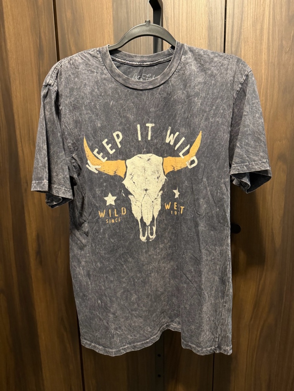 Lotus Fashion Western T-Shirt Keep It Wild Skull Black Wash Boyfriend Tee Medium